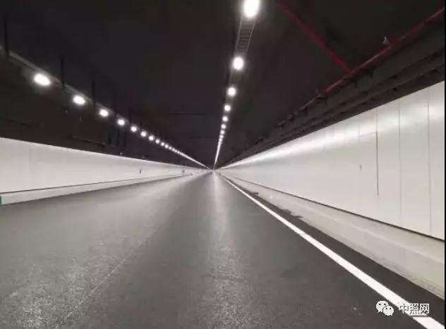 港珠澳大桥正式开通 照明科技全线解密